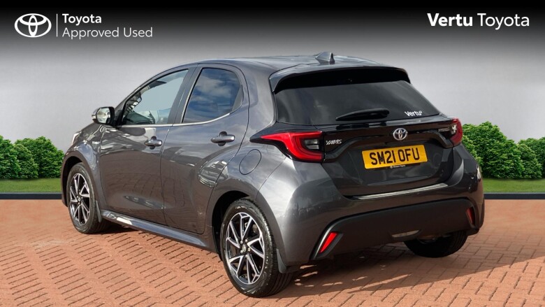 Toyota Yaris 1.5 Hybrid Design 5dr CVT Hybrid Hatchback